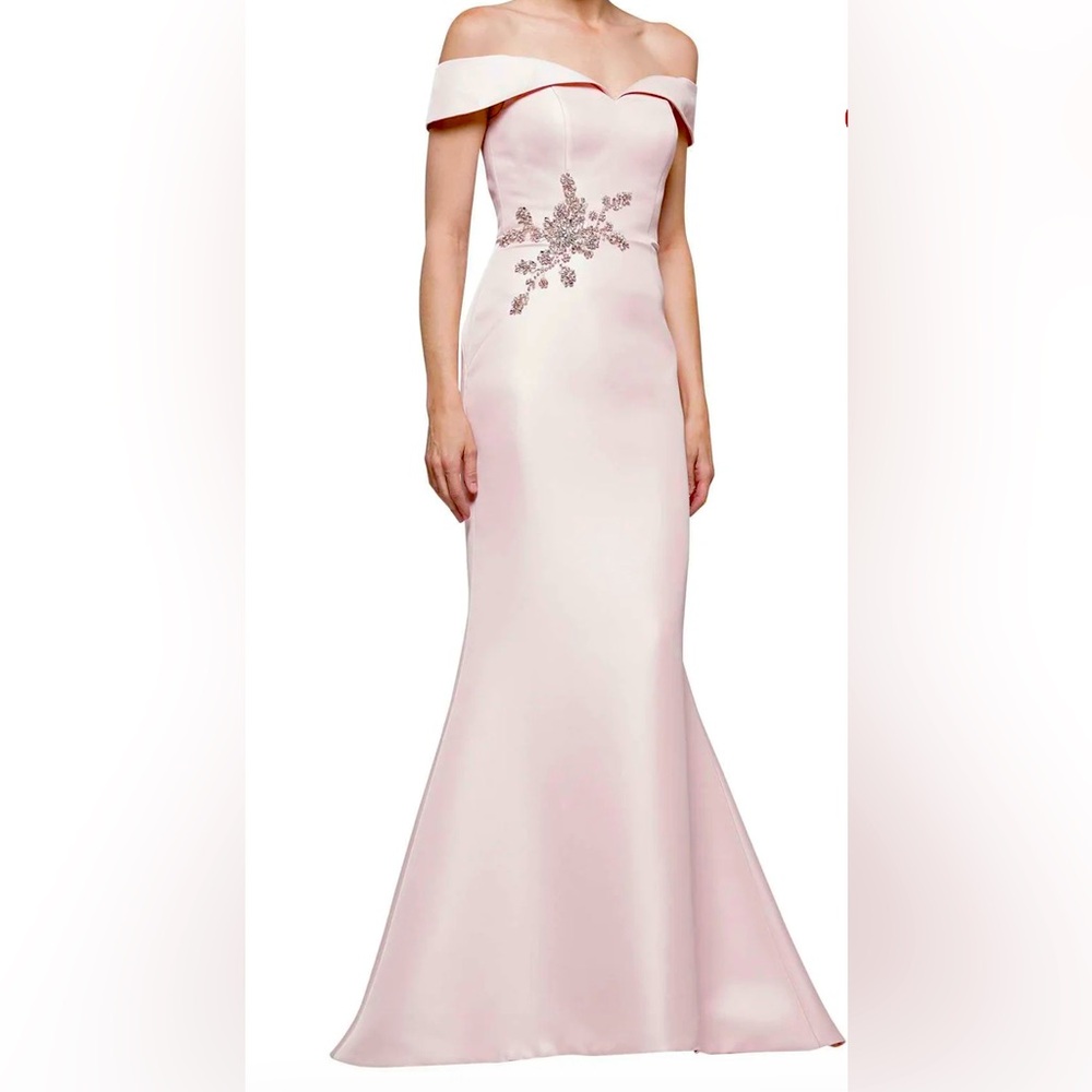 Timeless elegant blush dress - Couture fit